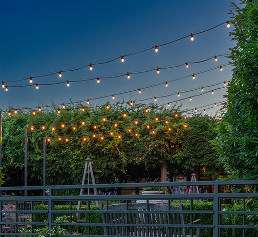 Patio-&-Bistro-Lighting