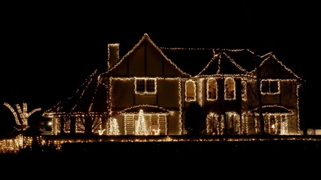 Holiday Lighting Company in Lee’s Summit